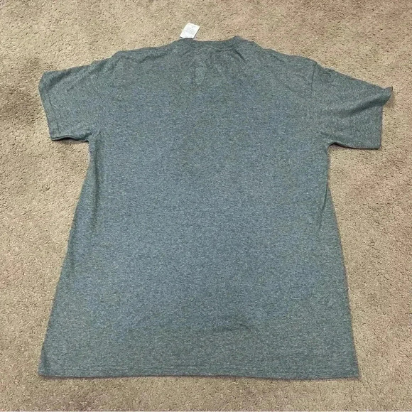 Mickey Mouse Feeling fangtastic Disney Halloween tshirt size medium NEW spooky - Picture 5 of 6